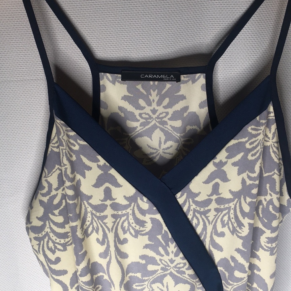 🌺🌴Tropical print romper (with pockets)🌴🌺 - Picture 3 of 5